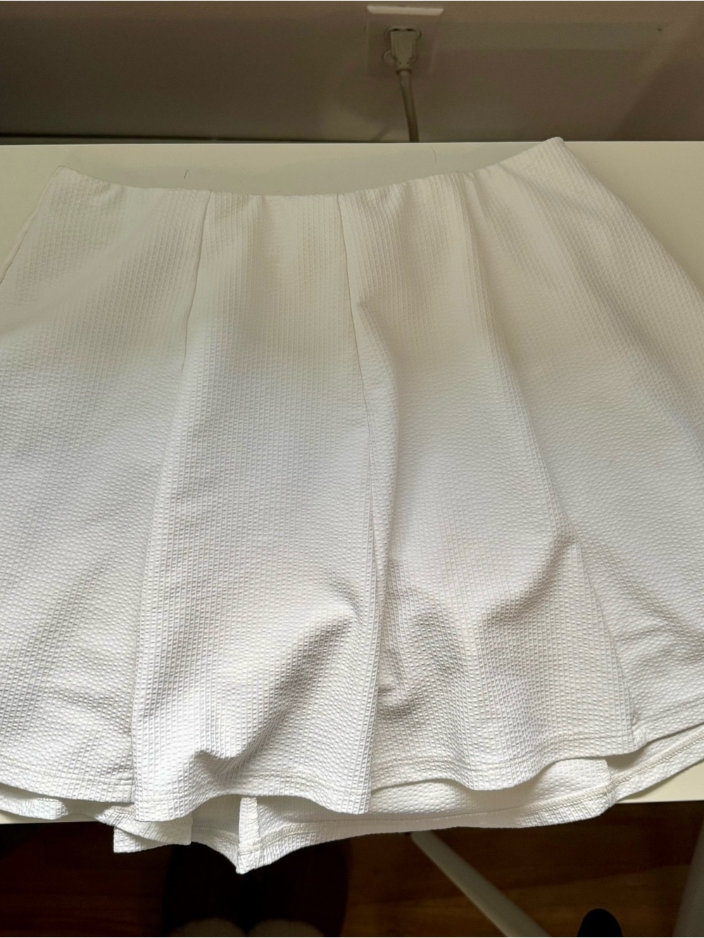 White Textured A-Line Skirt - Uniqlo